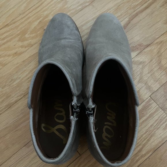 Sam Edelman 'Petty' Chelsea Boot - Picture 6 of 8